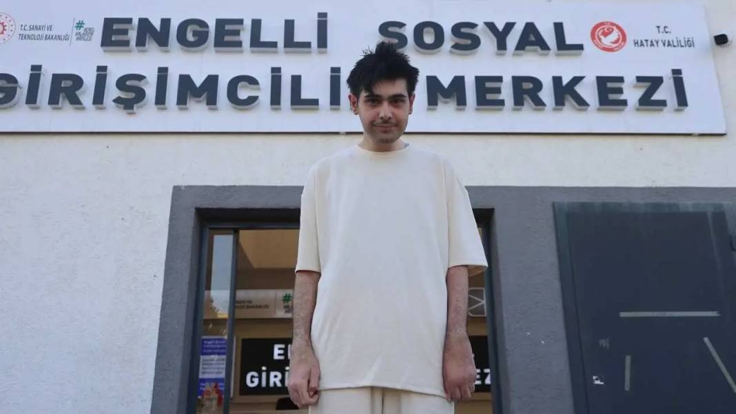 Hatay’da Deprem Travmasıyla Eve Kapanmıştı! Annesi Yuva Kursun İstiyor 7